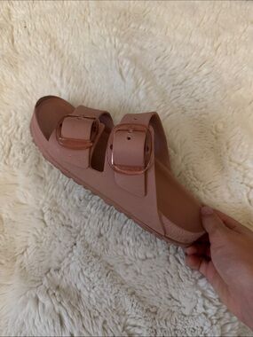 ONE Womens Birkenstock Pink Shoe (Only Left Foot!)